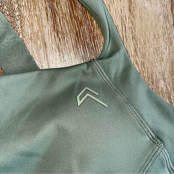 Oner Active Sage Timeless Wide Strap Bra - Size XL - Picture 6 of 7